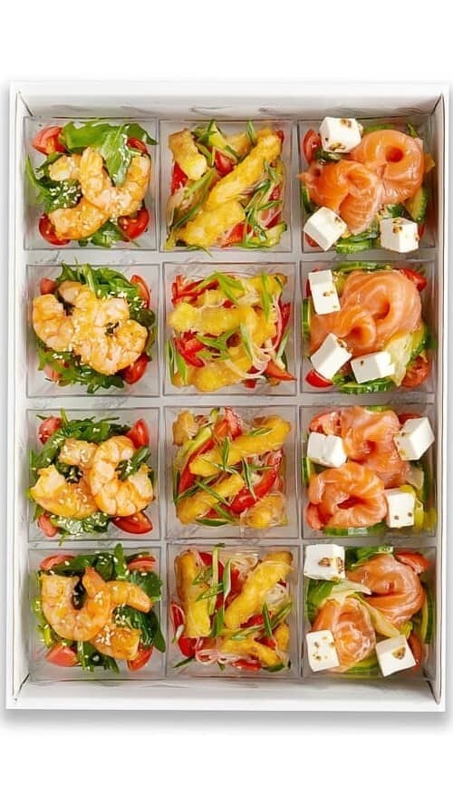 Ассорти мини-салатов с морепродуктами №1