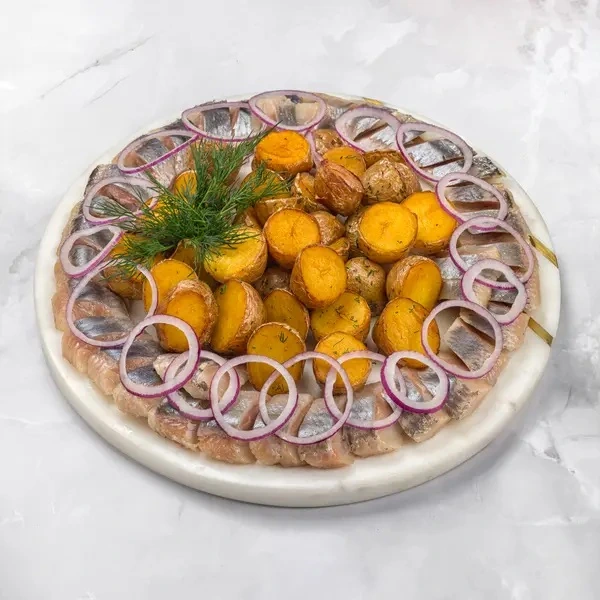 Сельдь с картофелем